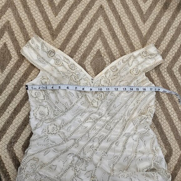 The Stephen Yearick White Silk Wedding Dress in size 10 - Picture 7 of 8